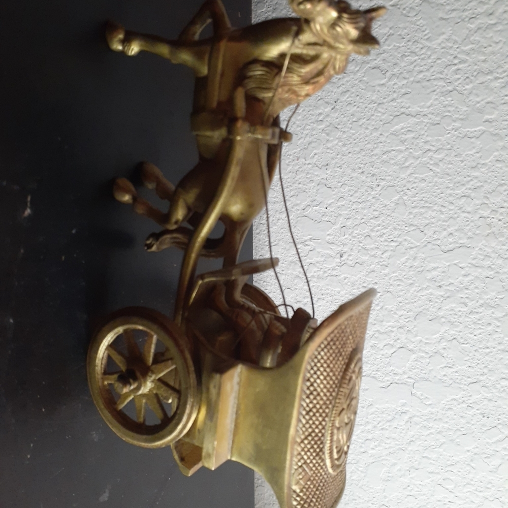 EXQUISITE Baroque French Style 7" Brass Stage Coach Sculpture. - Picture 5 of 6